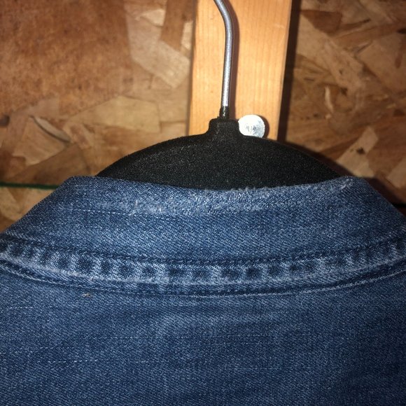 RVCA Denim Snap Button Faded Distressed Workwear Shirt XS - Picture 3 of 13